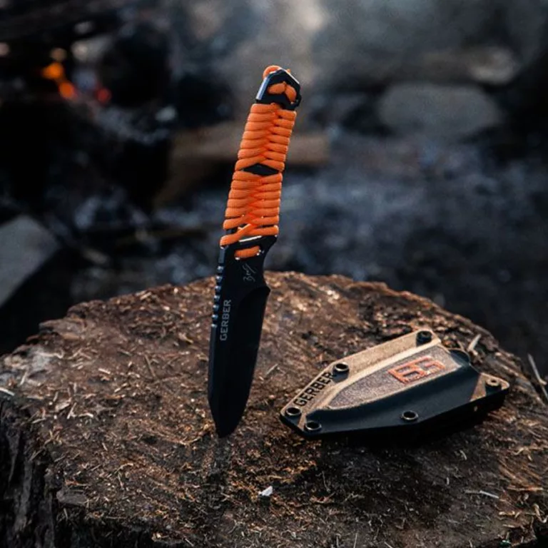 Gerber Bear Grylls Paracord Fixed Blade Knife