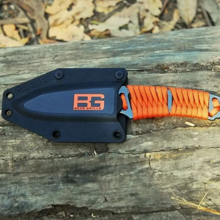 Gerber Bear Grylls Paracord Fixed Blade Knife