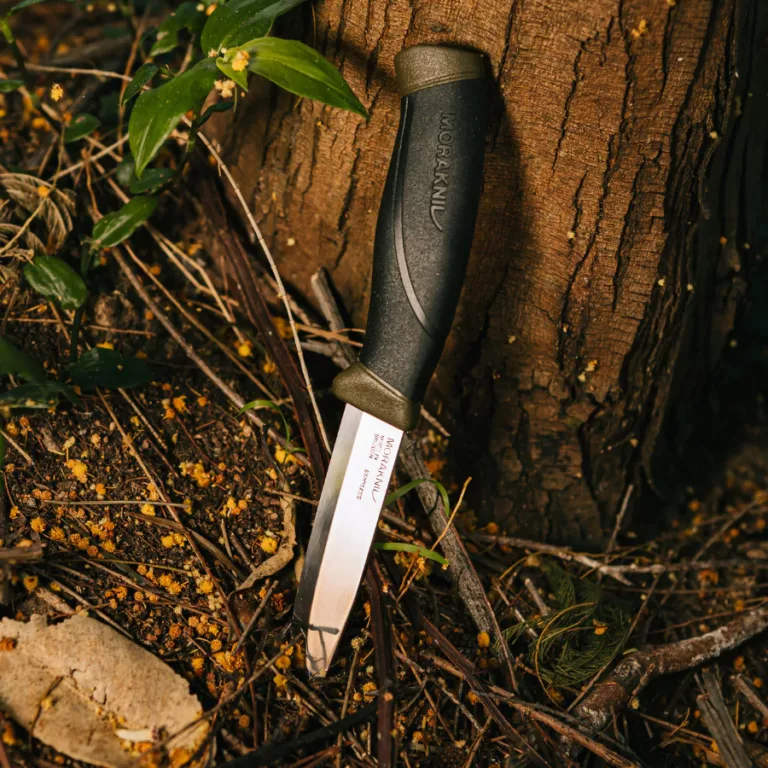 Morakniv 11827 Companion Stainless Steel military green