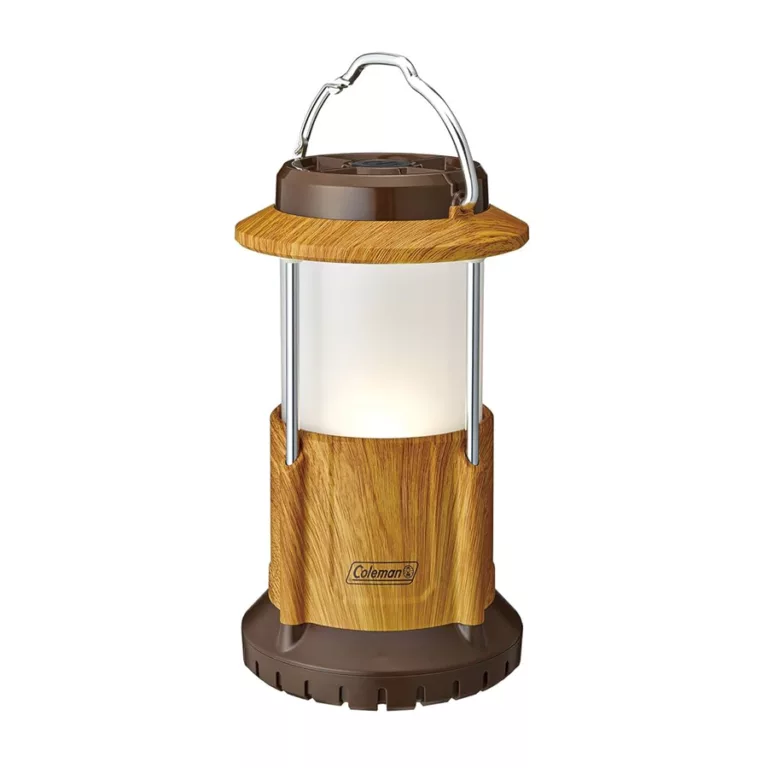 Coleman Batterylock Led Packaway Lantern natural wood